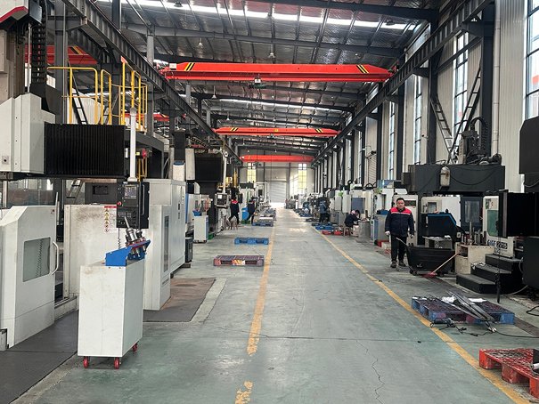 Presswood Pallet machine pallet mold processing center (3)