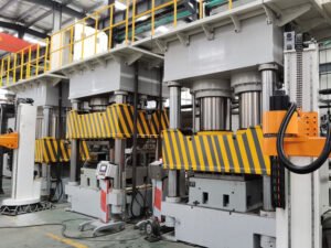 ZK Hydraulic Completa con Éxito la Instalación de una Línea Automatizada de Producción de Palets Moldeados en Jordania
